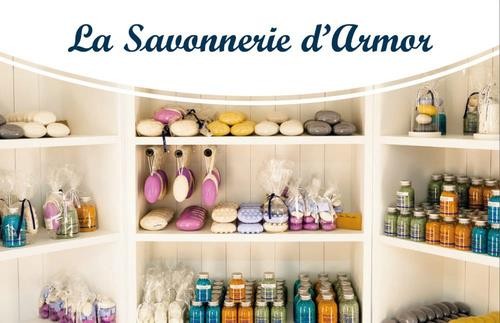 LE CHATEAU DE QUINTIN ET LA SAVONNERIE D'ARMOR